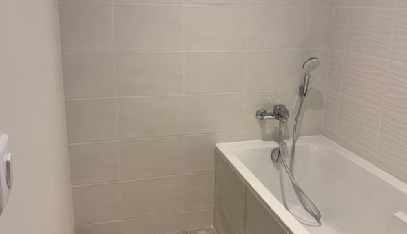 Logement �tudiant T4 &agrave; Massieux (01600)