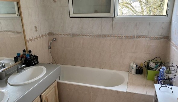 Logement �tudiant T4 &agrave; Metz (57050)