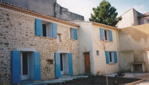 Logement tudiant Location T4 Vide Mondragon (84430)
