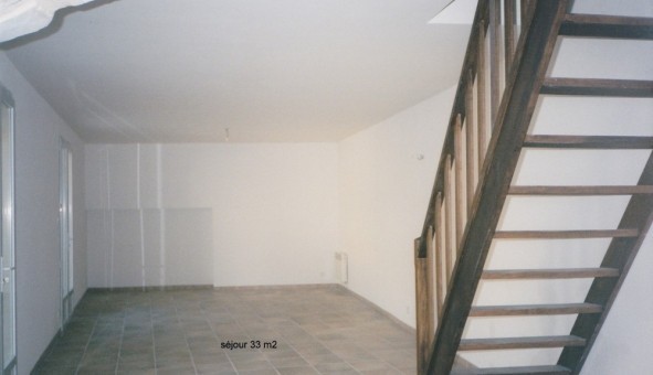 Logement tudiant T4 à Mondragon (84430)