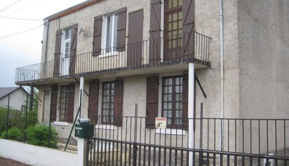 Logement �tudiant T4 &agrave; Montceau les Mines (71300)