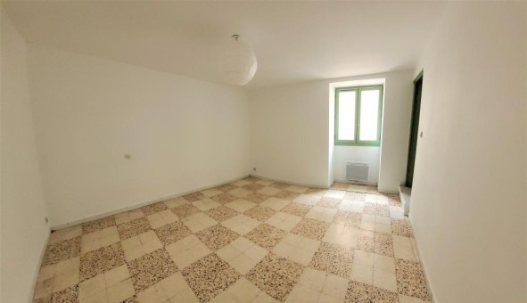 Logement tudiant T4 à Montfrin (30490)