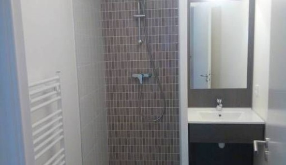 Logement �tudiant T4 &agrave; Montreuil (93100)