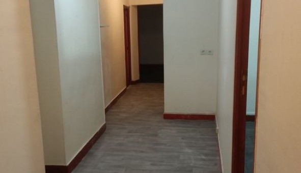 Logement �tudiant T4 &agrave; Montreuil (93100)