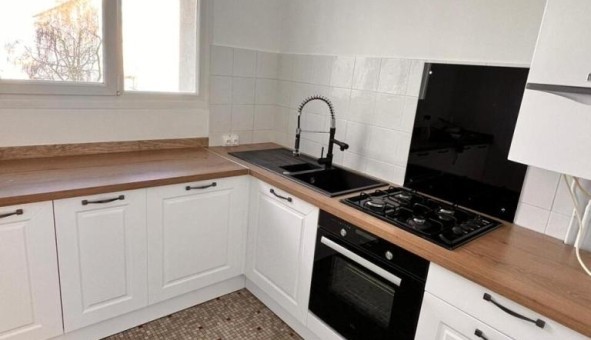 Logement tudiant T4 à Morlaix (29600)