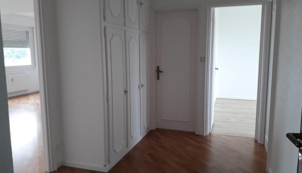 Logement �tudiant T4 &agrave; Mulhouse (68100)