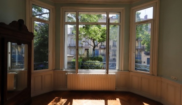 Logement tudiant T4 à Nancy (54100)