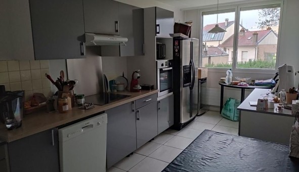 Logement �tudiant T4 &agrave; Nancy (54100)