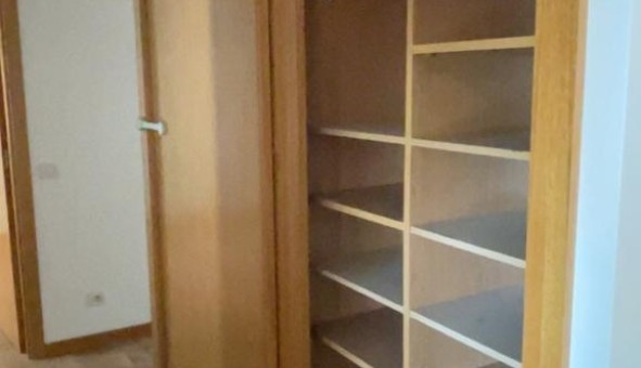 Logement tudiant T4 à Nanterre (92000)