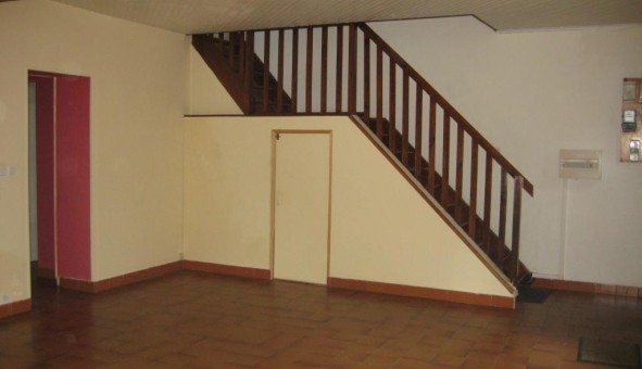 Logement tudiant T4 à Neuville en Avesnois (59218)