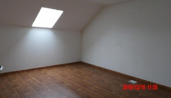 Logement tudiant T4 à Neuville en Avesnois (59218)