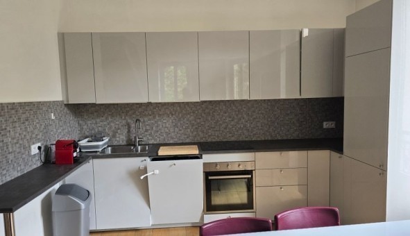 Logement �tudiant T4 &agrave; Nice (06100)