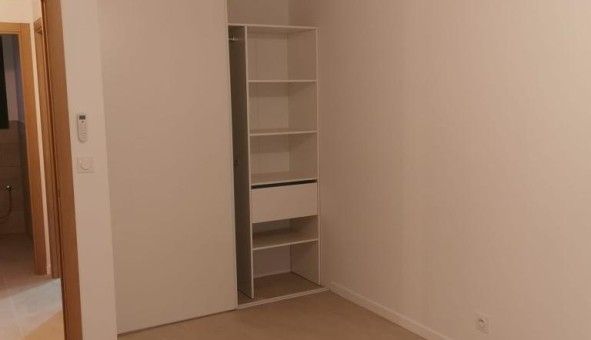 Logement tudiant T4 à Nmes (30000)