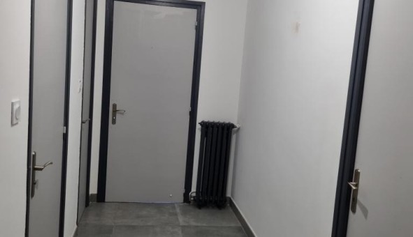 Logement tudiant T4 à Nmes (30000)