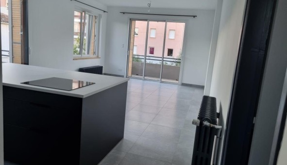 Logement tudiant T4 à Nmes (30000)