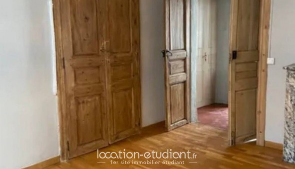Logement tudiant T4 à Nmes (30000)