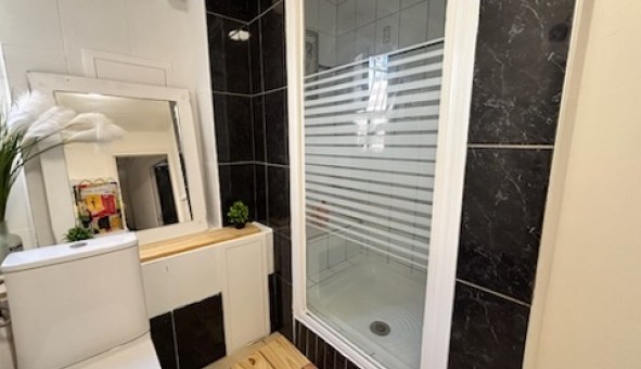 Logement tudiant T4 à Nmes (30000)