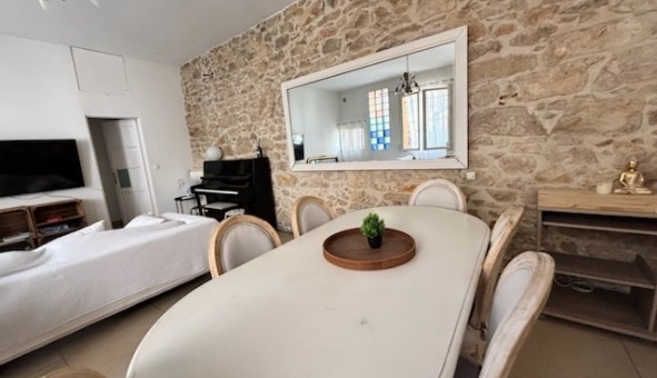 Logement tudiant T4 à Nmes (30000)