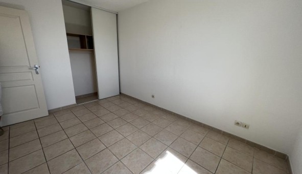 Logement tudiant T4 à Nmes (30000)