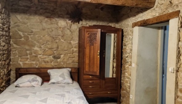 Logement �tudiant T4 &agrave; N�mes (30000)