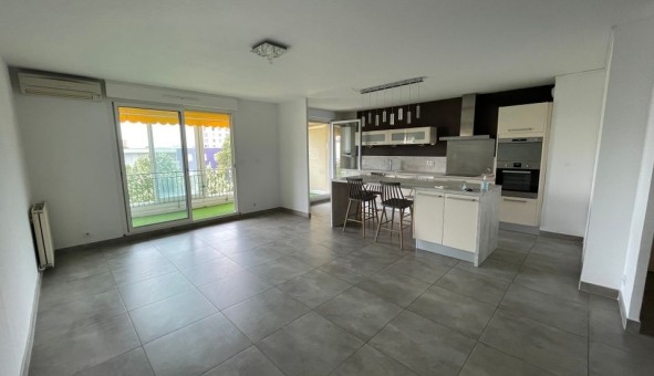 Logement �tudiant T4 &agrave; N�mes (30000)