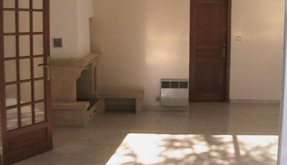 Logement �tudiant Location T4 Vide N�mes (30000)