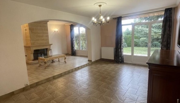 Logement tudiant Location T4 Vide Noisiel (77186)