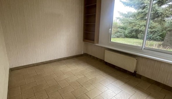 Logement tudiant T4 à Noisiel (77186)