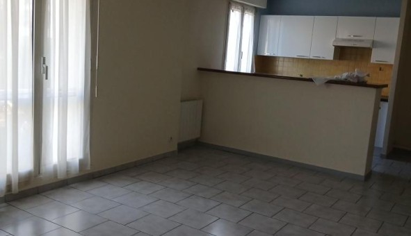 Logement tudiant T4 à Noisy le Grand (93160)