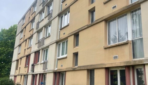 Logement tudiant T4 à Noisy le Grand (93160)