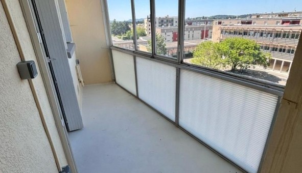 Logement tudiant T4 à Orange (84100)