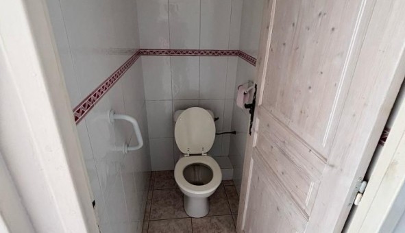 Logement tudiant T4 à Orange (84100)