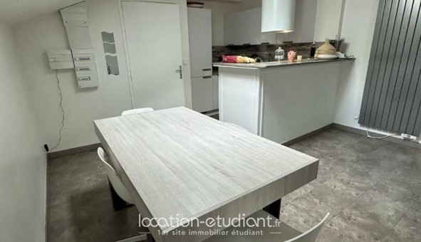 Logement tudiant T4 à Orlinas (69530)