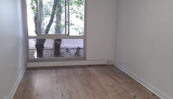 Logement �tudiant T4 &agrave; Paris 19�me arrondissement (75019)