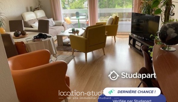 Logement étudiant T4 à Pau (64000)