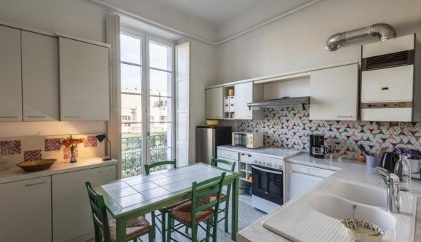 Logement tudiant T4 à Pau (64000)