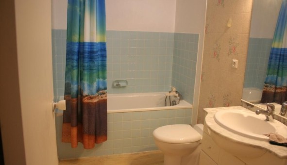 Logement tudiant T4 à Pau (64000)