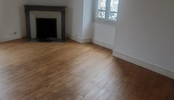 Logement tudiant Location T4 Vide Pau (64000)