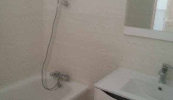 Logement tudiant T4 à Pau (64000)