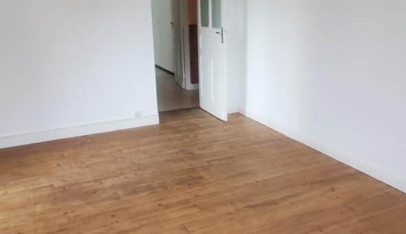Logement tudiant T4 à Pau (64000)