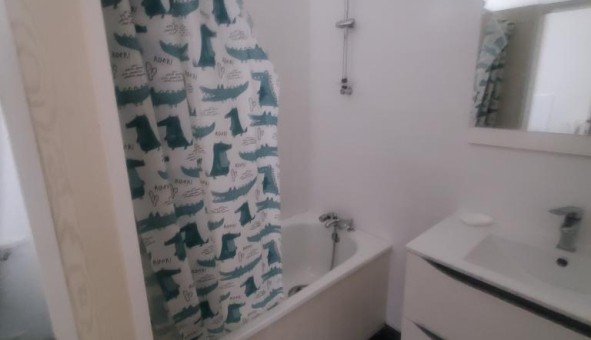Logement tudiant T4 à Pau (64000)