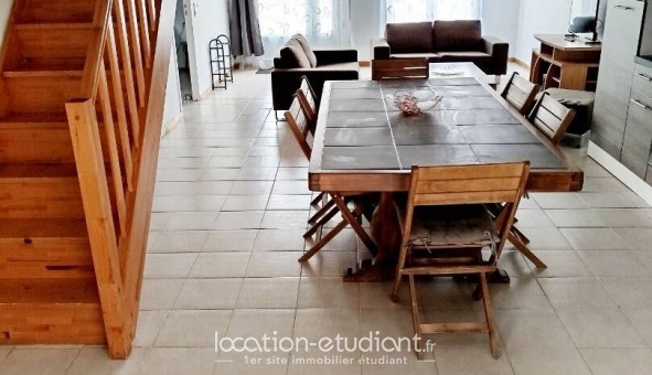 Logement tudiant Location T4 Meublé Prissac (33240)