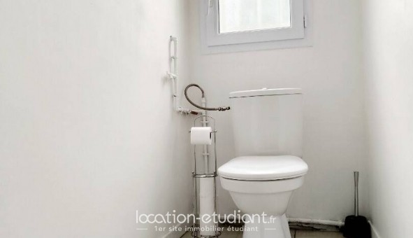 Logement tudiant T4 à Prissac (33240)