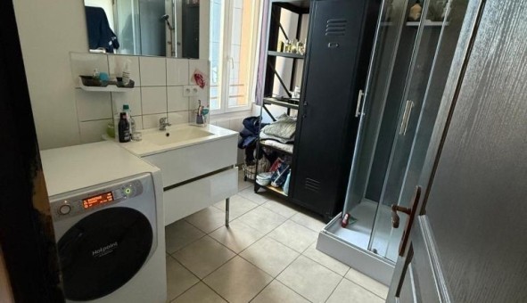 Logement tudiant T4 à Peyrolles en Provence (13860)