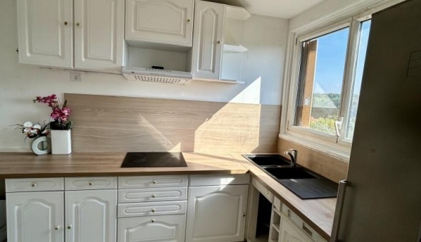 Logement tudiant T4 à Poissy (78300)