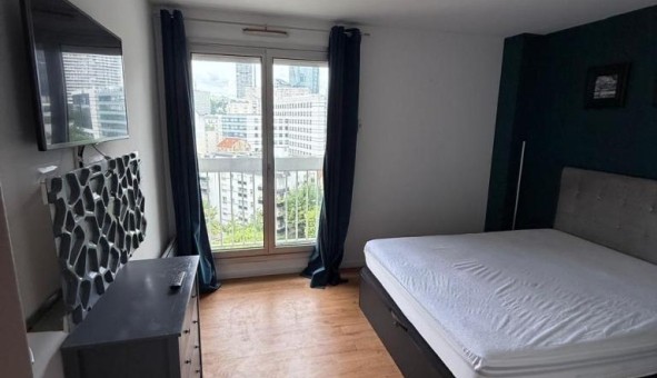 Logement tudiant T4 à Puteaux (92800)