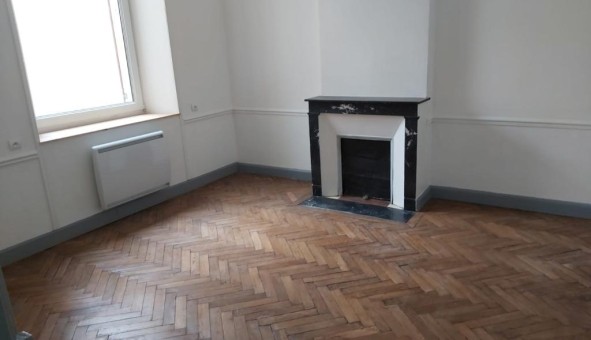 Logement �tudiant T4 &agrave; Reims (51100)