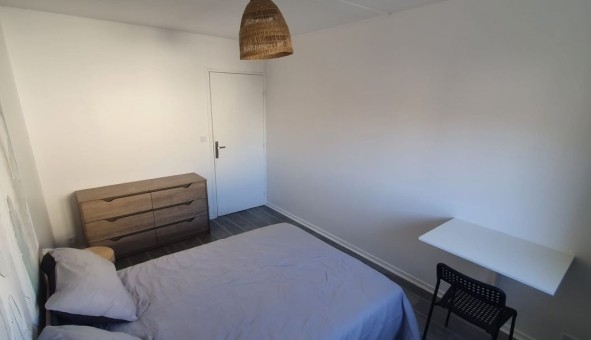 Logement �tudiant T4 &agrave; Reims (51100)