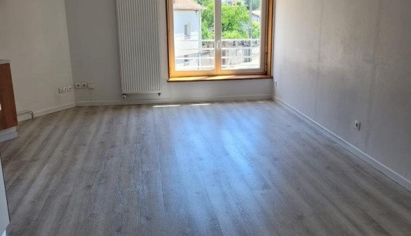 Logement tudiant T4 à Rillieux la Pape (69140)
