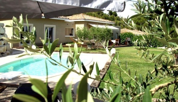 Logement tudiant Location T4 Vide Rochefort du Gard (30650)